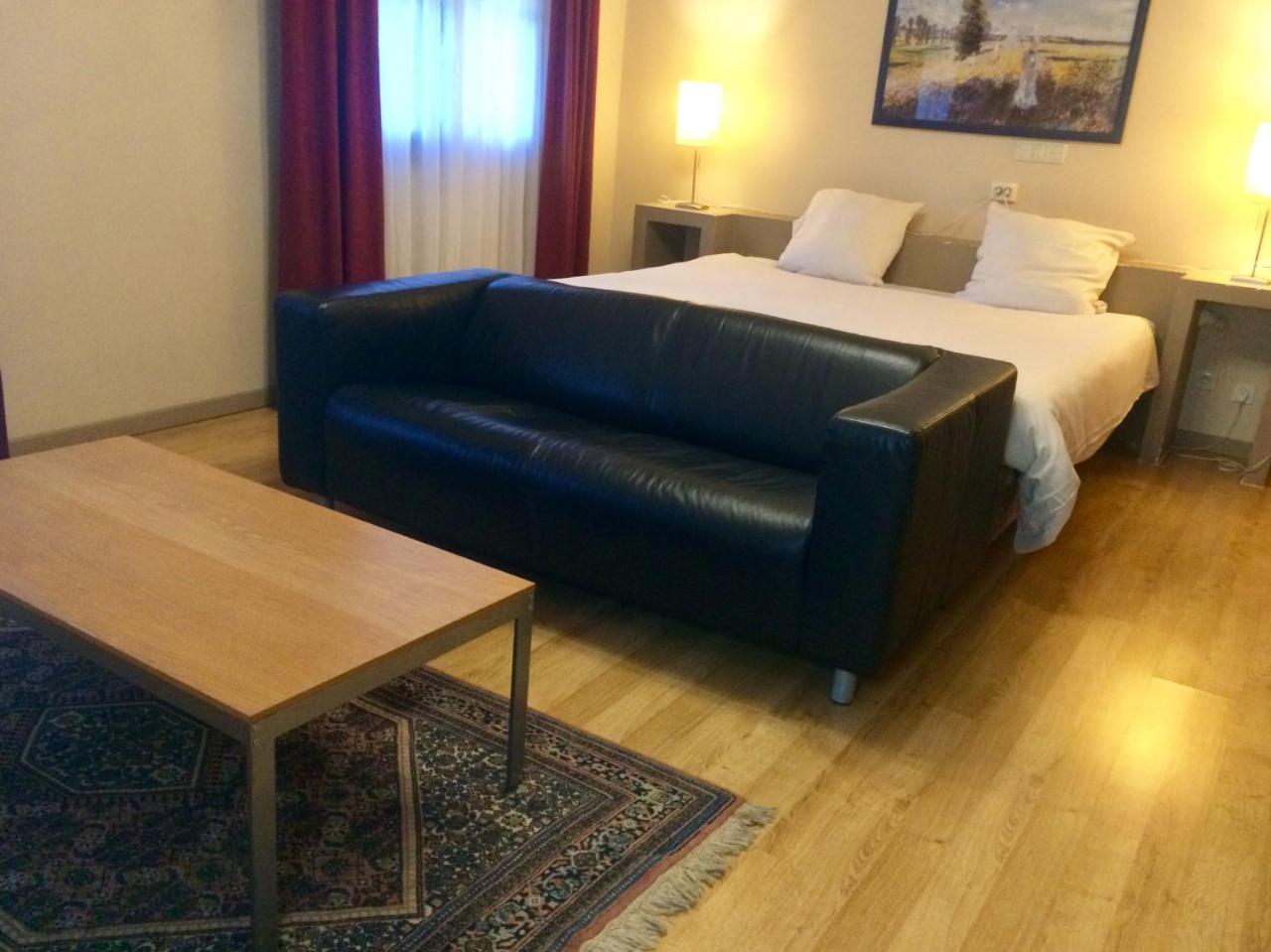 Hotel La Venerie Virton Zewnętrze zdjęcie